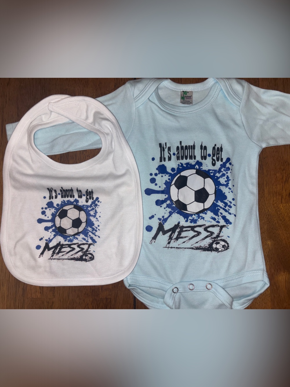 Messi Long-sleeved baby onesie + bib, brand new 3-6m